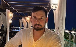 Portrait of Rus, founder of LetFind.me.