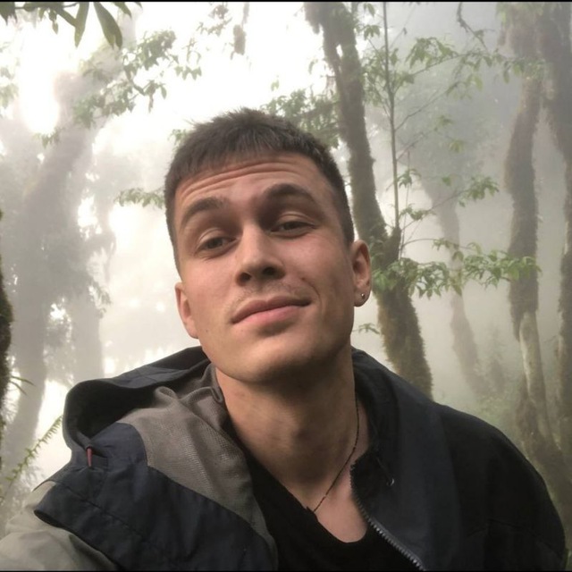 Андрей Брагин